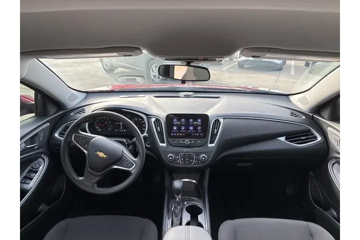 $18498 : Chevrolet Malibu 2023 LT 4dr image 6