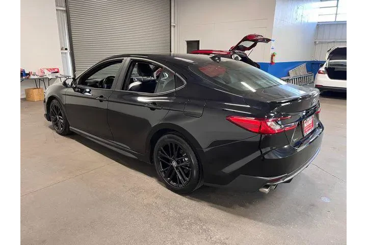 $29443 : Toyota Camry 2025 SE 4dr Sed image 5