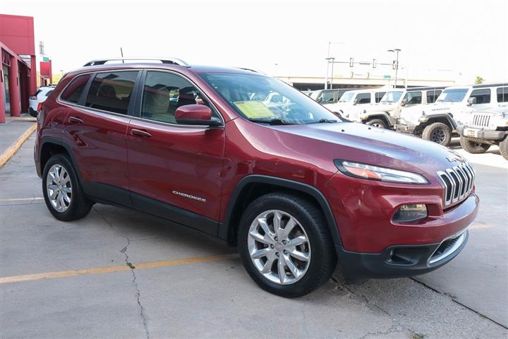 $14979 : 2016 Cherokee Limited image 4