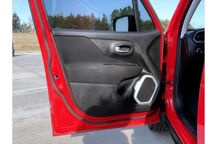 $16018 : Jeep Renegade 2021 Jeepster image 9