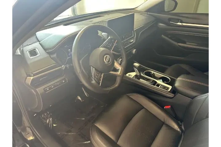 $24228 : Nissan Altima 2023 2.0 SR 4d image 10