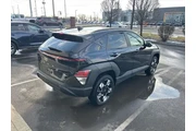 $23000 : Hyundai KONA 2024 AWD SEL 4d thumbnail