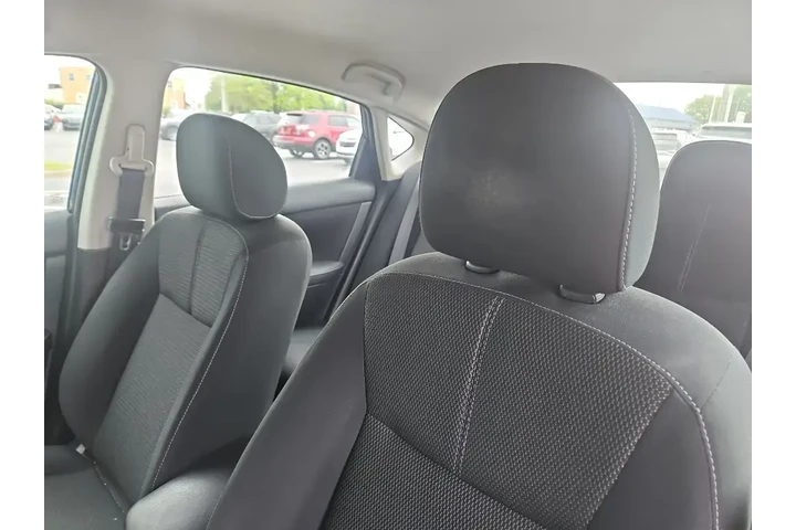 $6888 : Nissan Sentra 2018 S 4dr Sed image 10