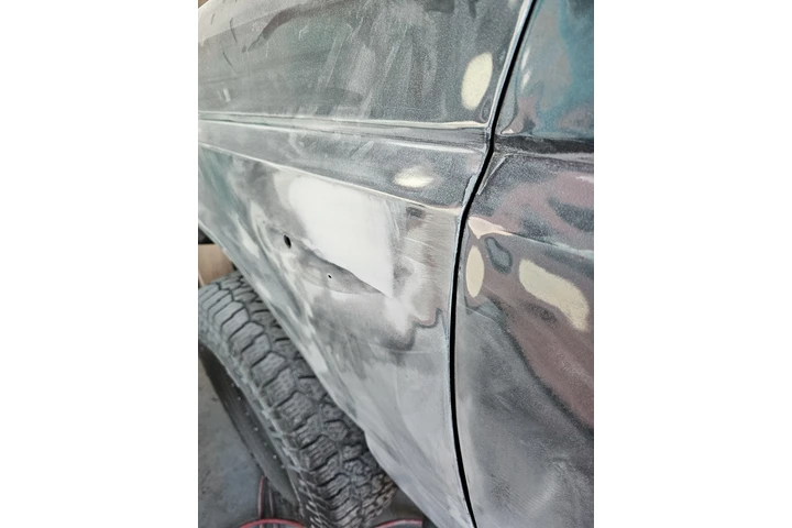Body work  and paint image 2