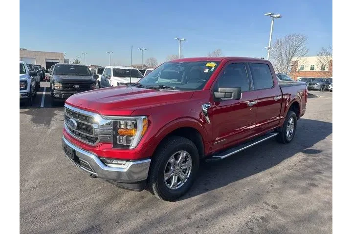 $36000 : Ford F-150 2022 4x4 XLT 4dr image 3