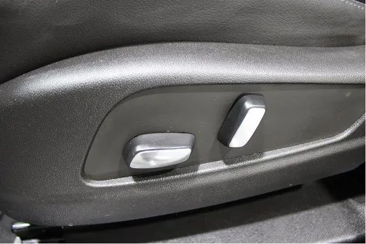 $34982 : Cadillac XT5 2024 4x4 Luxury image 4