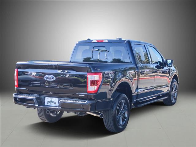 $55990 : Pre-Owned  Ford F-150 LARIAT image 6