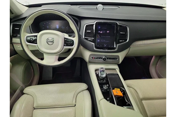 $28998 : Volvo XC60 2020 AWD T6 Momen image 9