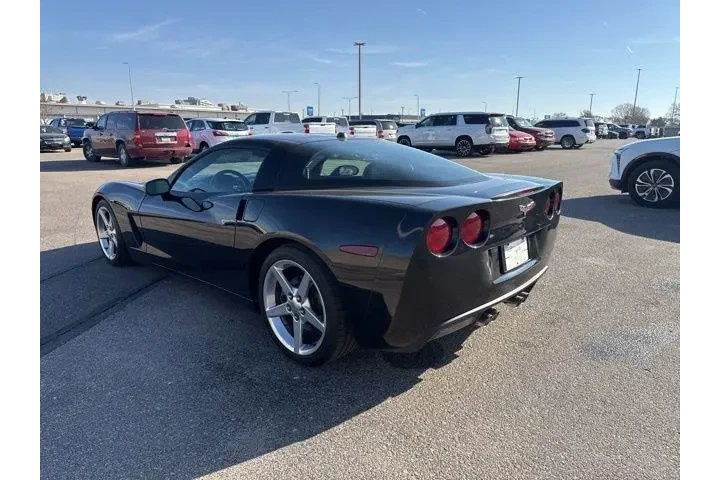 $28982 : Chevrolet Corvette 2005 2dr image 5