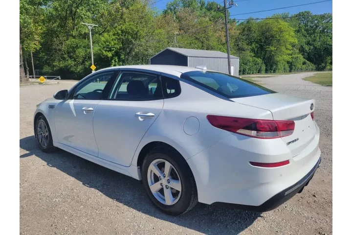 $11495 : 2020 Optima LX image 5