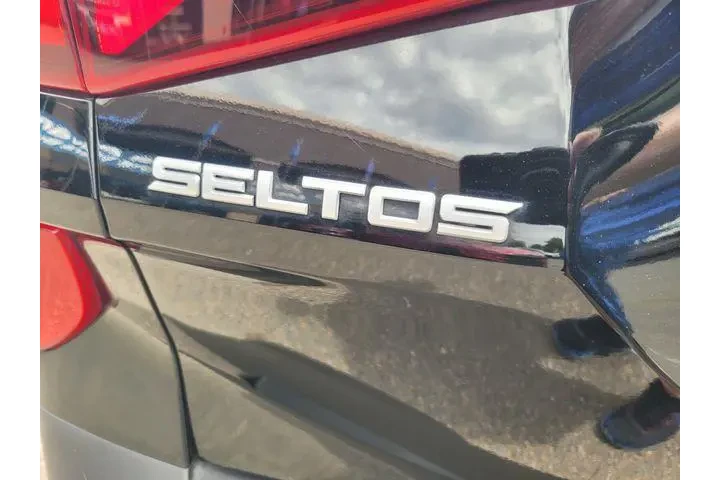 $19163 : Kia Seltos 2022 AWD LX 4dr S image 7