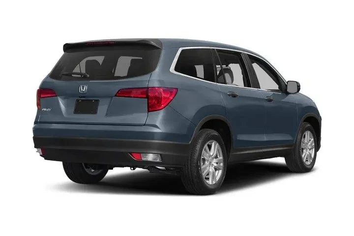 $15472 : Honda Pilot 2017 LX 4dr SUV image 2