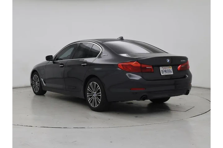 $20998 : BMW 5 Series 2018 530e iPerf image 2