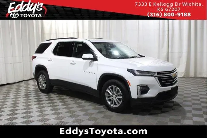 $29998 : Chevrolet Traverse 2023 LT C image 1