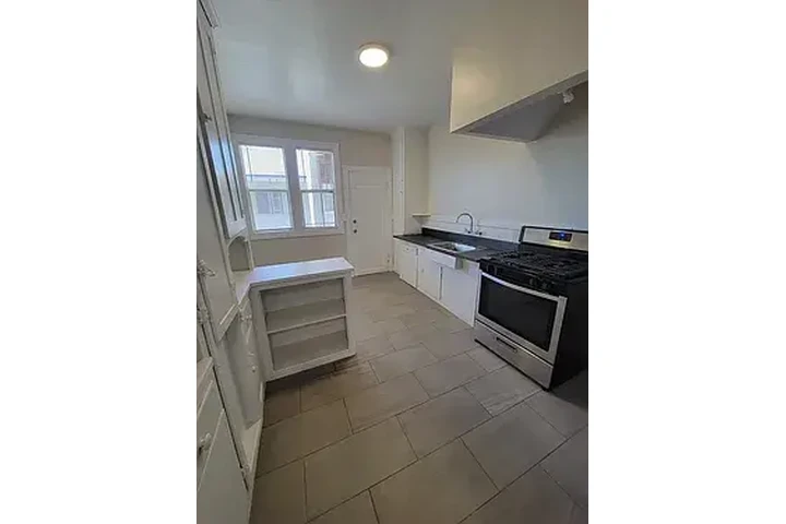 $1100 : Hawthorne límite de 3 personas image 1