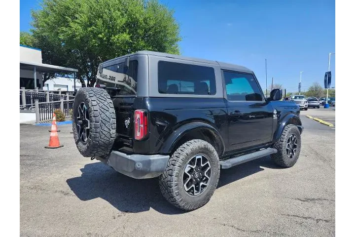 $35998 : Ford Bronco 2022 4x4 Base 2d image 3