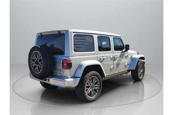 $39995 : Jeep Wrangler 2024 4x4 High image 8