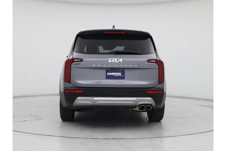 $27998 : Kia Telluride 2022 S 4dr SUV image 6