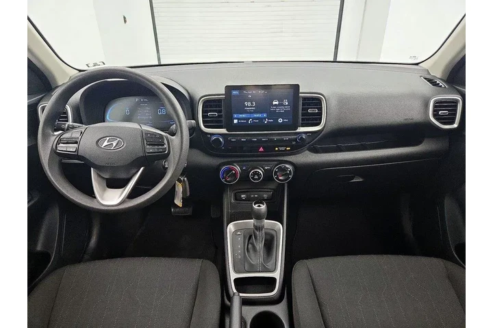 $16998 : Hyundai VENUE 2024 SE 4dr Cr image 8