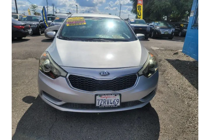$10999 : 2016 Forte LX image 3