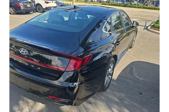 $20775 : Hyundai SONATA 2023 SEL 4dr image 6