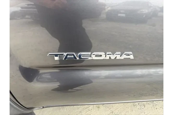 $14999 : Toyota Tacoma 2013 4x2 PreRu image 10