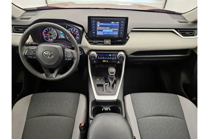 $26998 : Toyota RAV4 2020 XLE 4dr SUV image 9