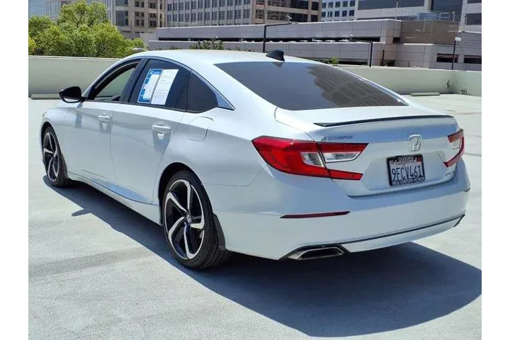 $25879 : Honda Accord 2022 Sport 4dr image 6