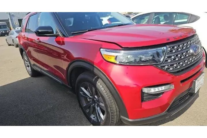 $29950 : Ford Explorer 2022 XLT 4dr S image 3