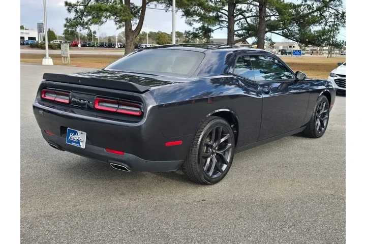 $19991 : Dodge Challenger 2019 SXT 2d image 5