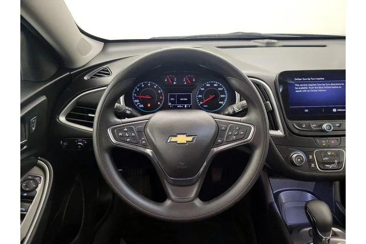 $23998 : Chevrolet Malibu 2024 LS 4dr image 10