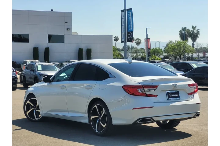 $23804 : Honda Accord 2020 Sport 4dr image 5