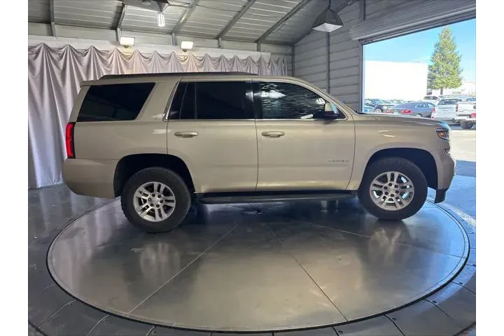$12399 : Chevrolet Tahoe 2015 4x2 LS image 4