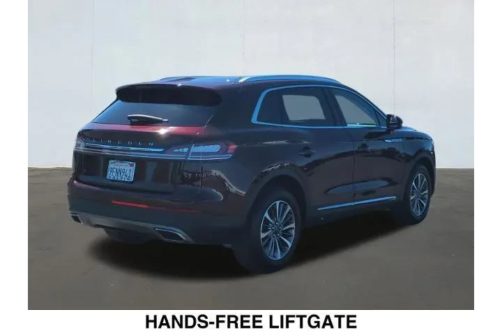 $32995 : Lincoln Nautilus 2022 Reserv image 5