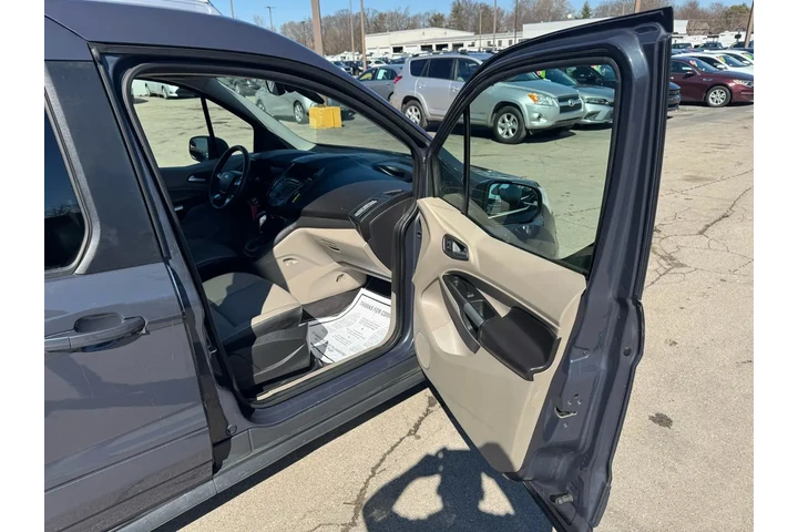 $9450 : 2014 Transit Connect Wagon 4d image 8