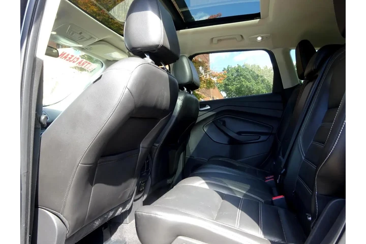 $7900 : 2017 Escape SE 4WD image 9