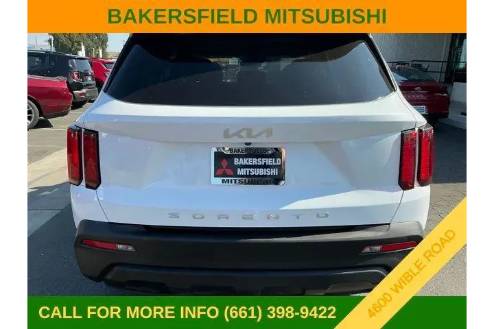 $22995 : Kia Sorento 2022 LX 4dr SUV image 6