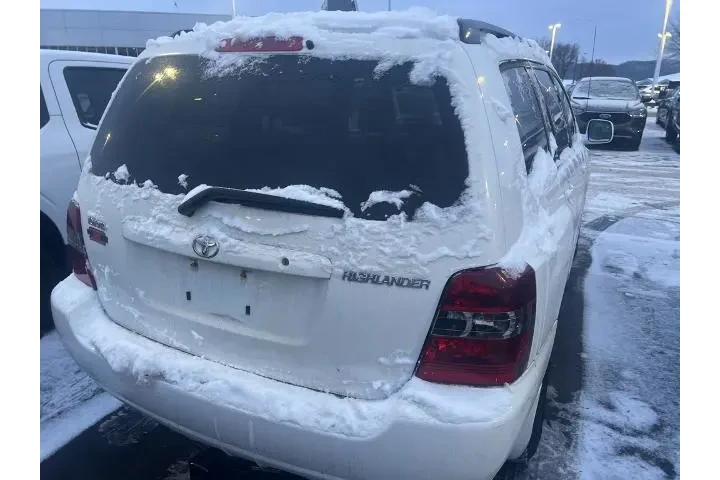 $6000 : Toyota Highlander 2005 Fwd 4 image 6