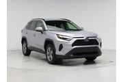 Toyota RAV4 Hybrid 2024 AWD en Hialeah