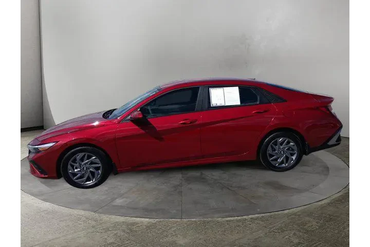 $21991 : Hyundai ELANTRA 2024 SEL 4dr image 2