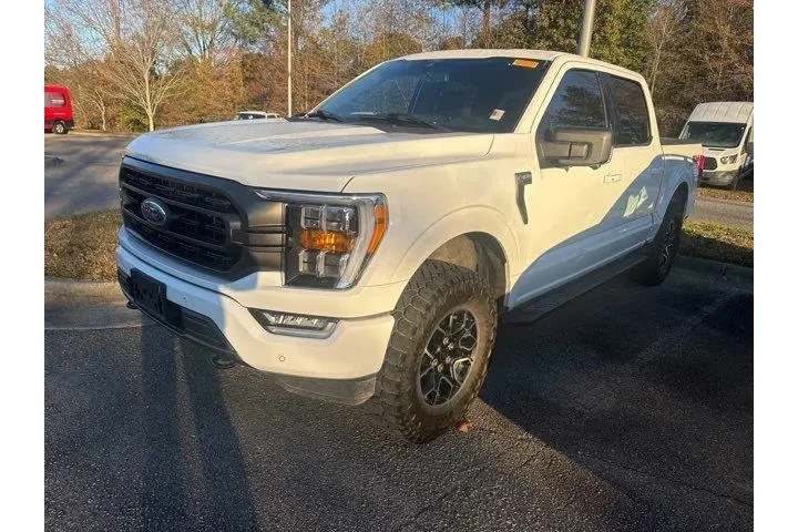 $26580 : Ford F-150 2021 4x4 XLT 4dr image 10