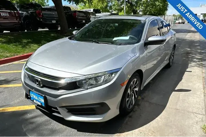 $16995 : Honda Civic 2016 EX 4dr Seda image 1
