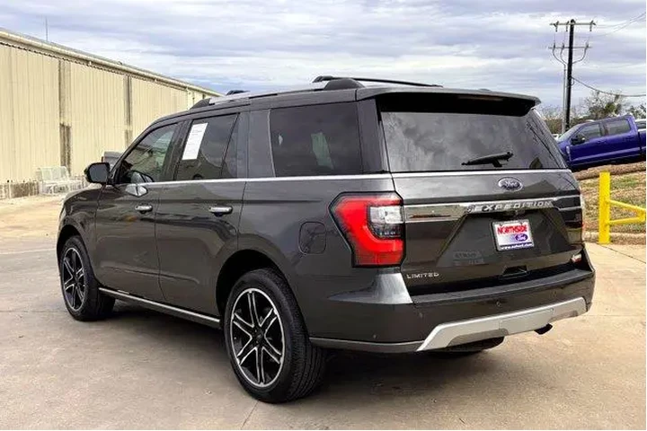 $38977 : Ford Expedition 2021 4x2 Lim image 6