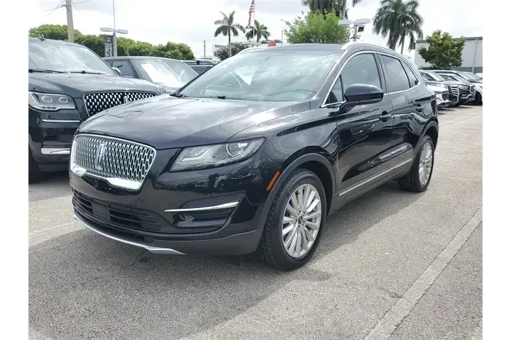 $17990 : Lincoln MKC 2019 Premiere 4d image 3