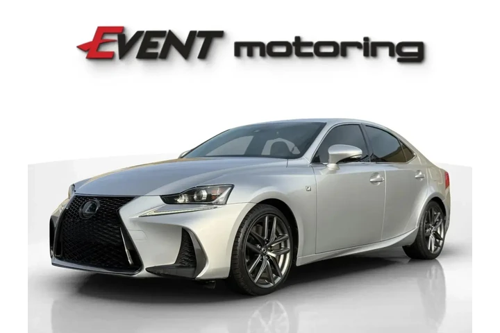 $20999 : 2018 IS image 8