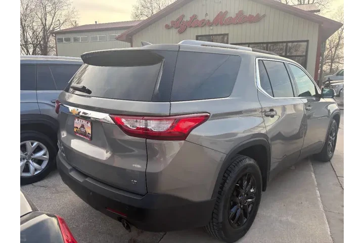 $14950 : 2018 Traverse LT Cloth image 5