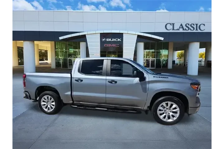 $31987 : Chevrolet Silverado 1500 202 image 9