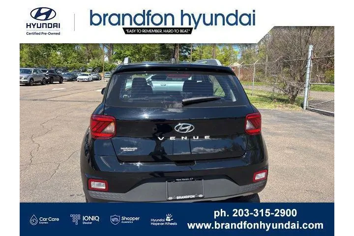 $18495 : Hyundai VENUE 2023 SEL 4dr C image 5