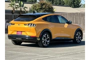 $26470 : Ford Mustang Mach-E 2022 Pre thumbnail