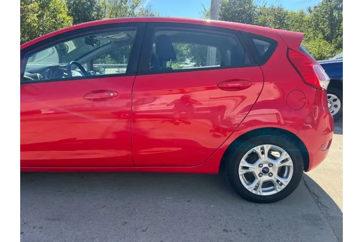 $4495 : 2015 Fiesta SE image 10